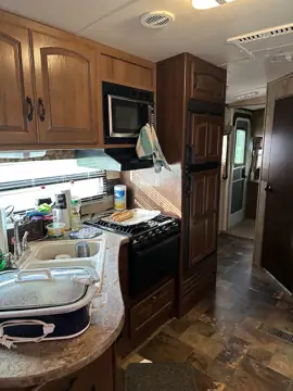 Outdoor Adventures RV Rentals photo 2