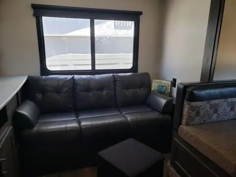 WGS RV RENTALS in Apple Valley, CA
