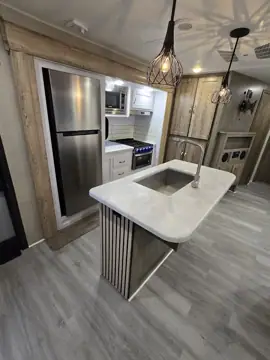 Broders RV Sales in Miami, FL