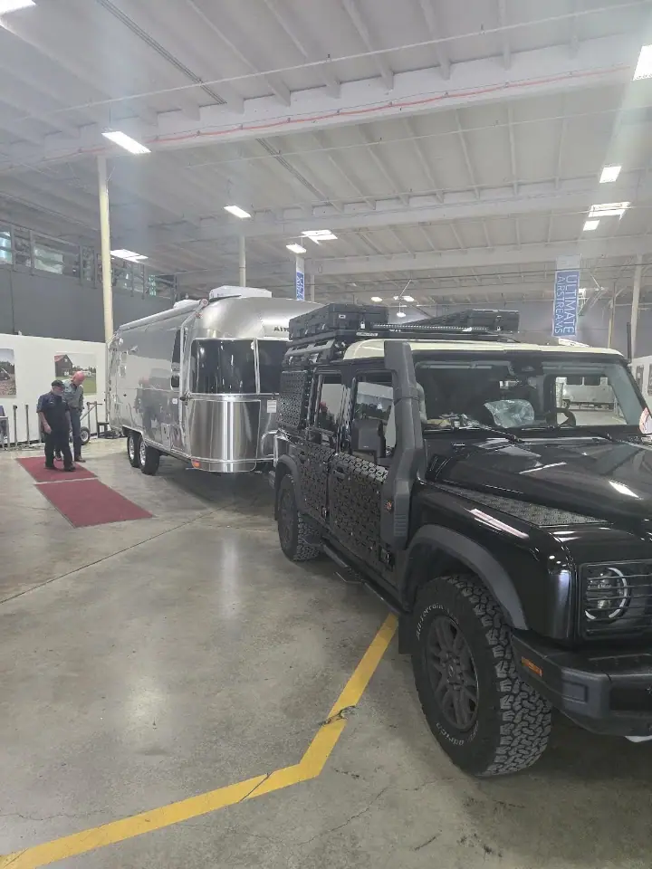 AANW Holdings, LLC, RV dealers in Clackamas