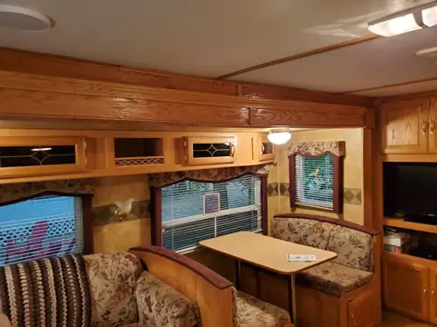 Ron's Mobile RV Service, LLC R&L Van Builds photo 3