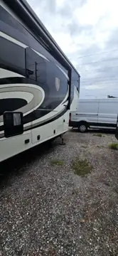 Ideal RV's Ink photo 3