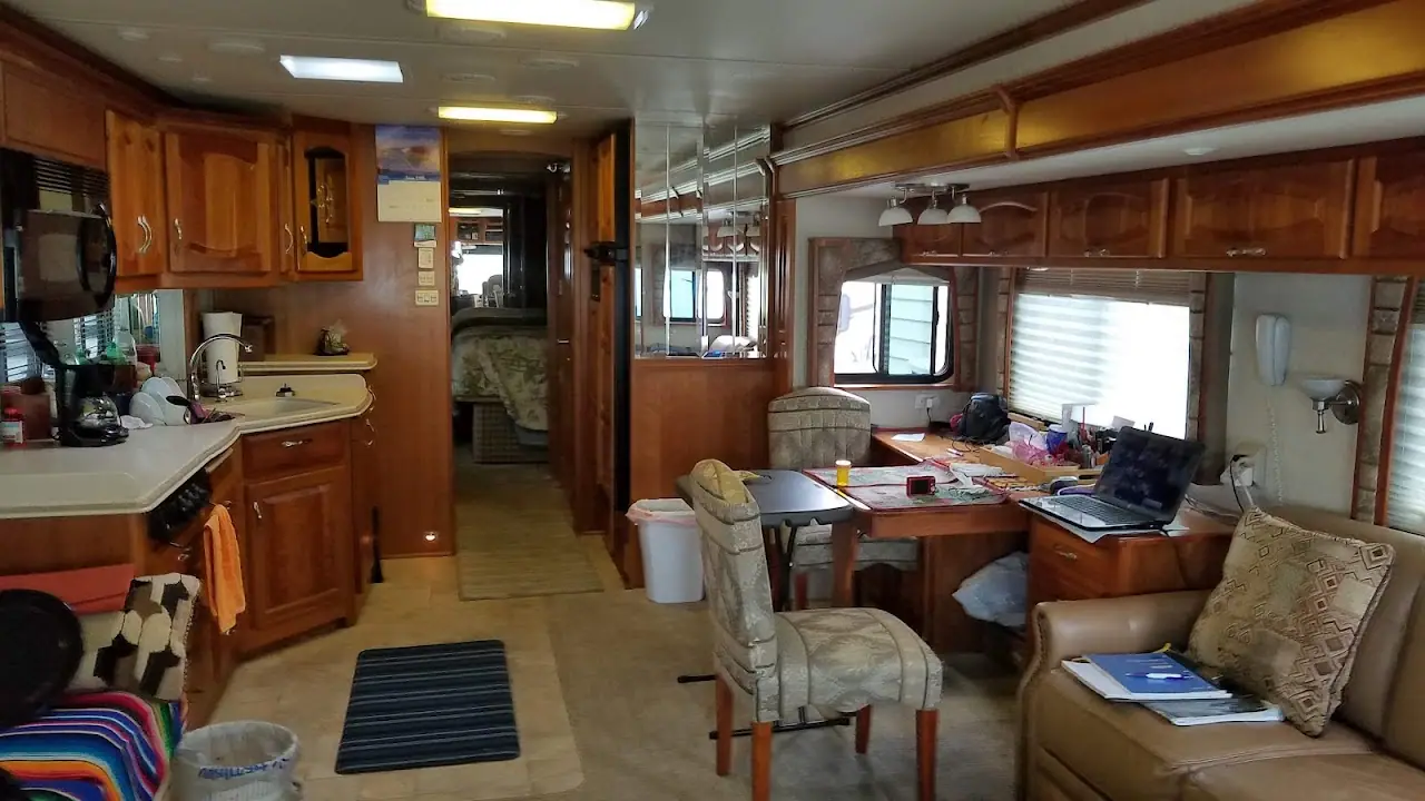 Custom RV, RV dealers in Hawaiian Gardens