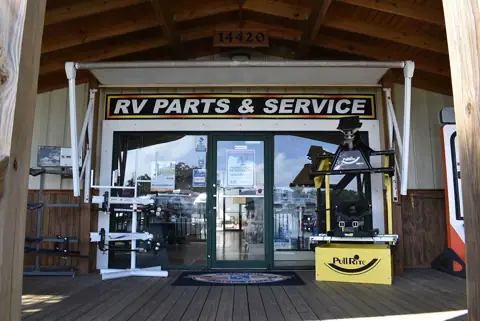 PPL Motor Homes in Summerfield, FL
