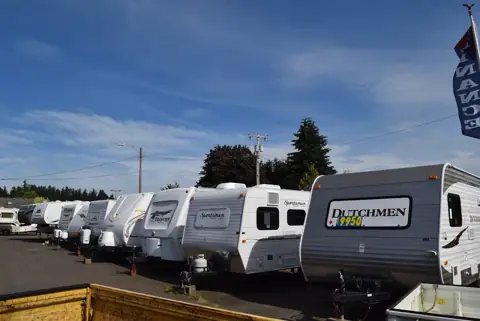 Salisbury Enterprises LLC, (Small town Motors) in Grants Pass, OR