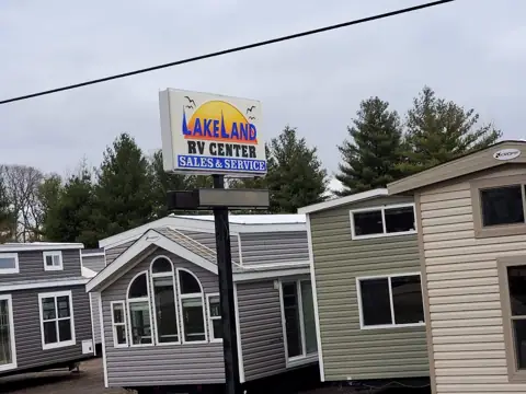 Lakeland RV Center photo 2