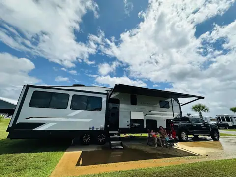 Williams Family RV photo 3