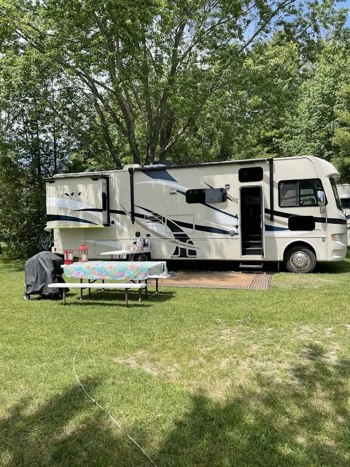 Ocean Breeze RV, RV dealers in North Hampton