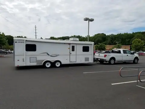 Ocean Breeze RV photo 2
