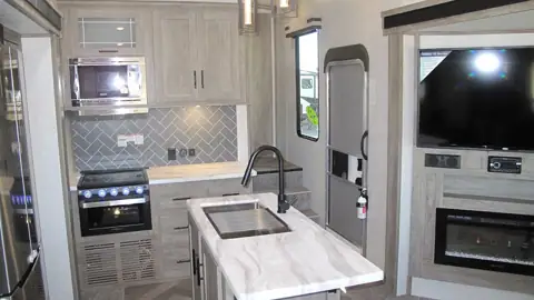Ram Motors RV & Truck photo 2