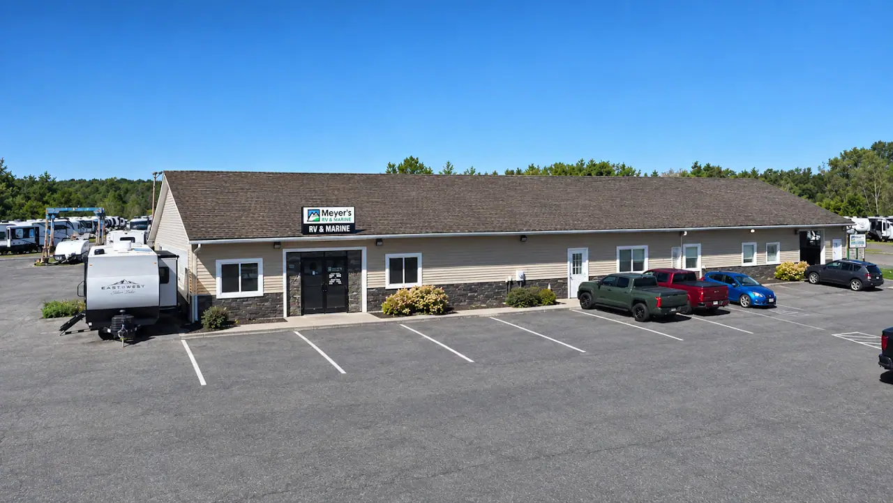 Meyer's RV & Marine of Syracuse, RV dealers in Cicero