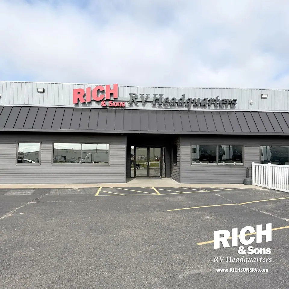 Rich & Sons RV Headquarters, RV dealers in Grand Island