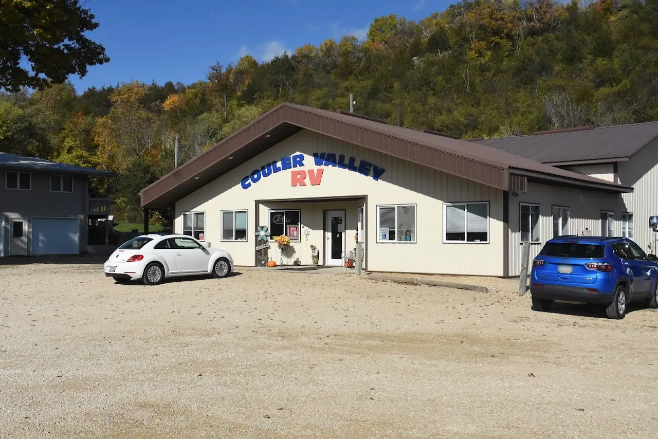 Couler Valley RV, RV dealers in Dubuque