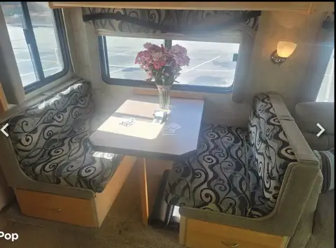 Pop RVs in Sarasota, FL