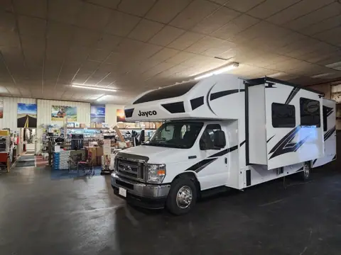 Fourwinds RV photo 3