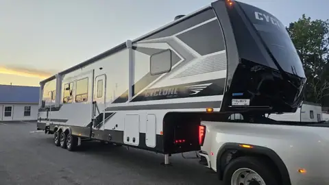 Blue Compass RV North Atlanta photo 3