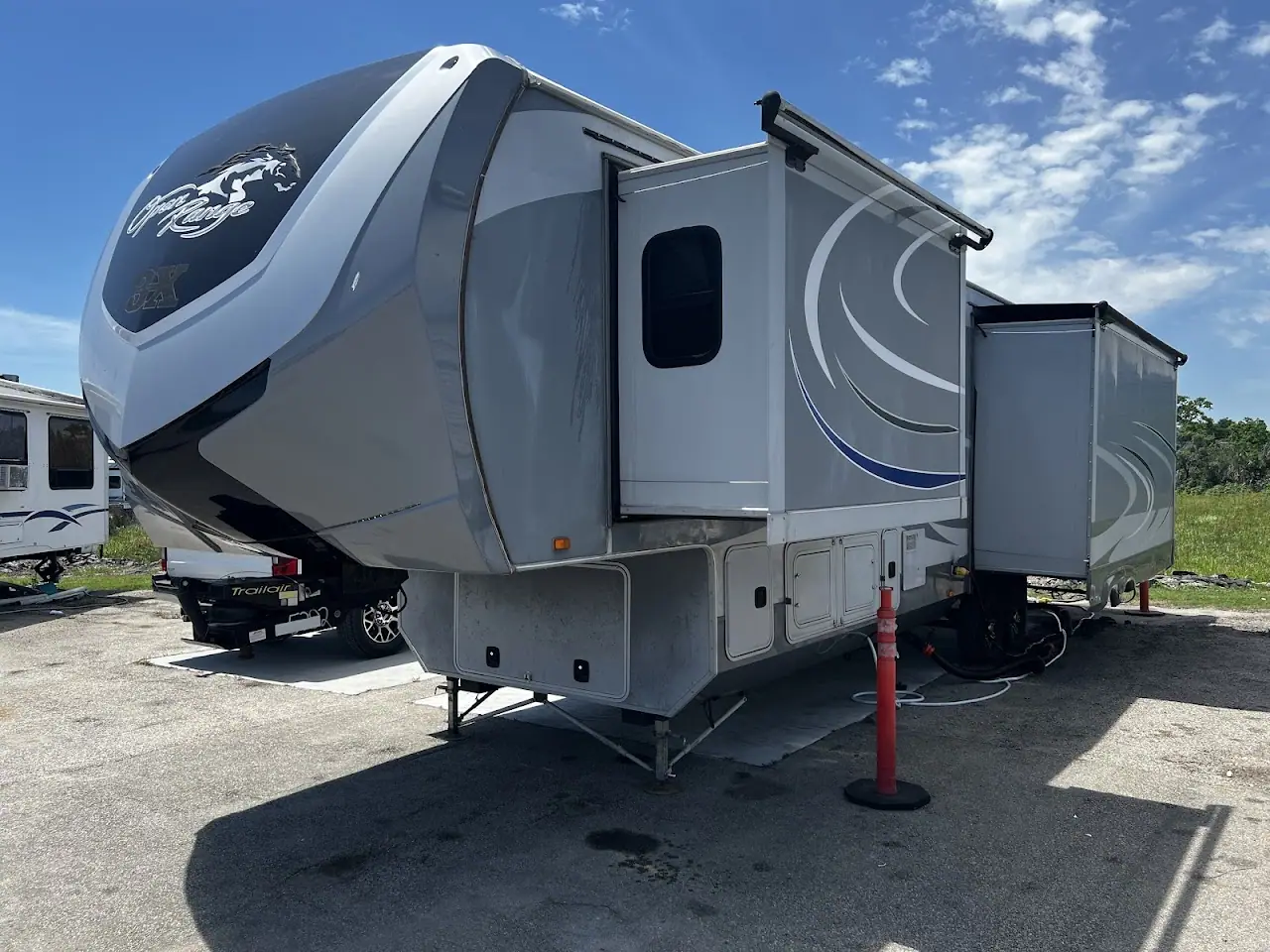 Miller's RV Sales, RV dealers in Tomball