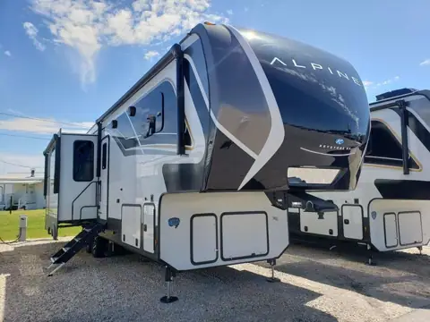 Robert Brogden's RV photo 3
