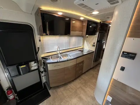 Hudgins RV photo 3