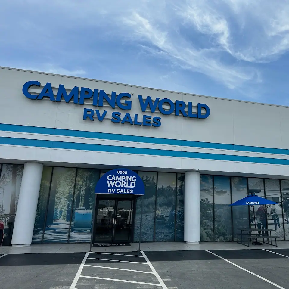 Camping World - Pinellas Park, RV dealers in Pinellas Park