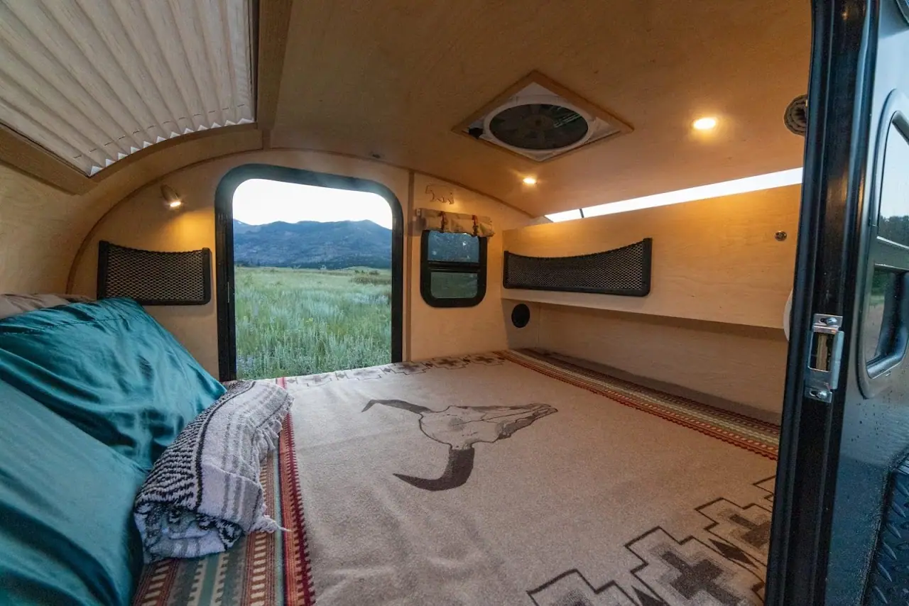 Black Bear Overland, RV dealers in Longmont