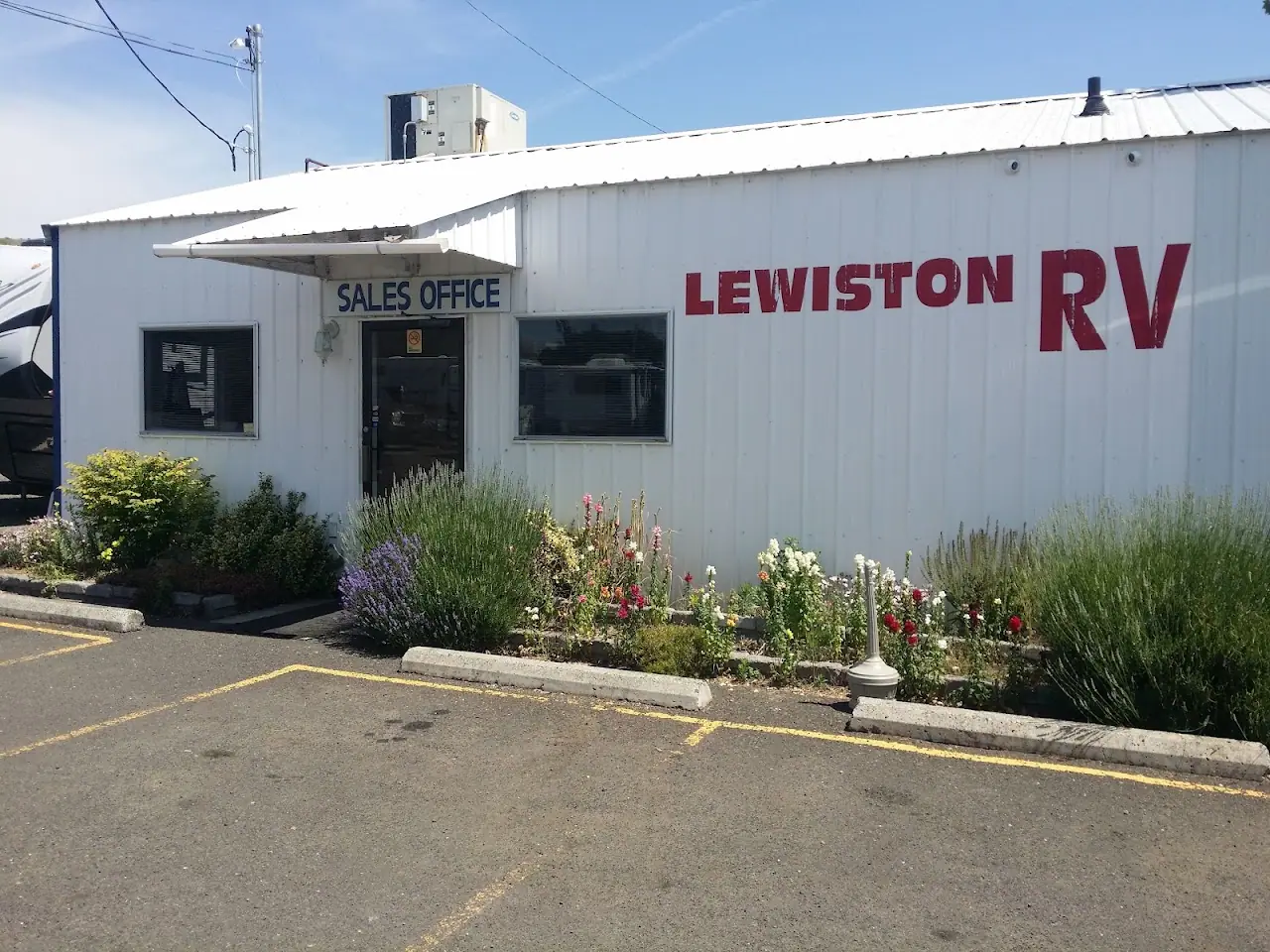Lewiston RV Center, RV dealers in Lewiston