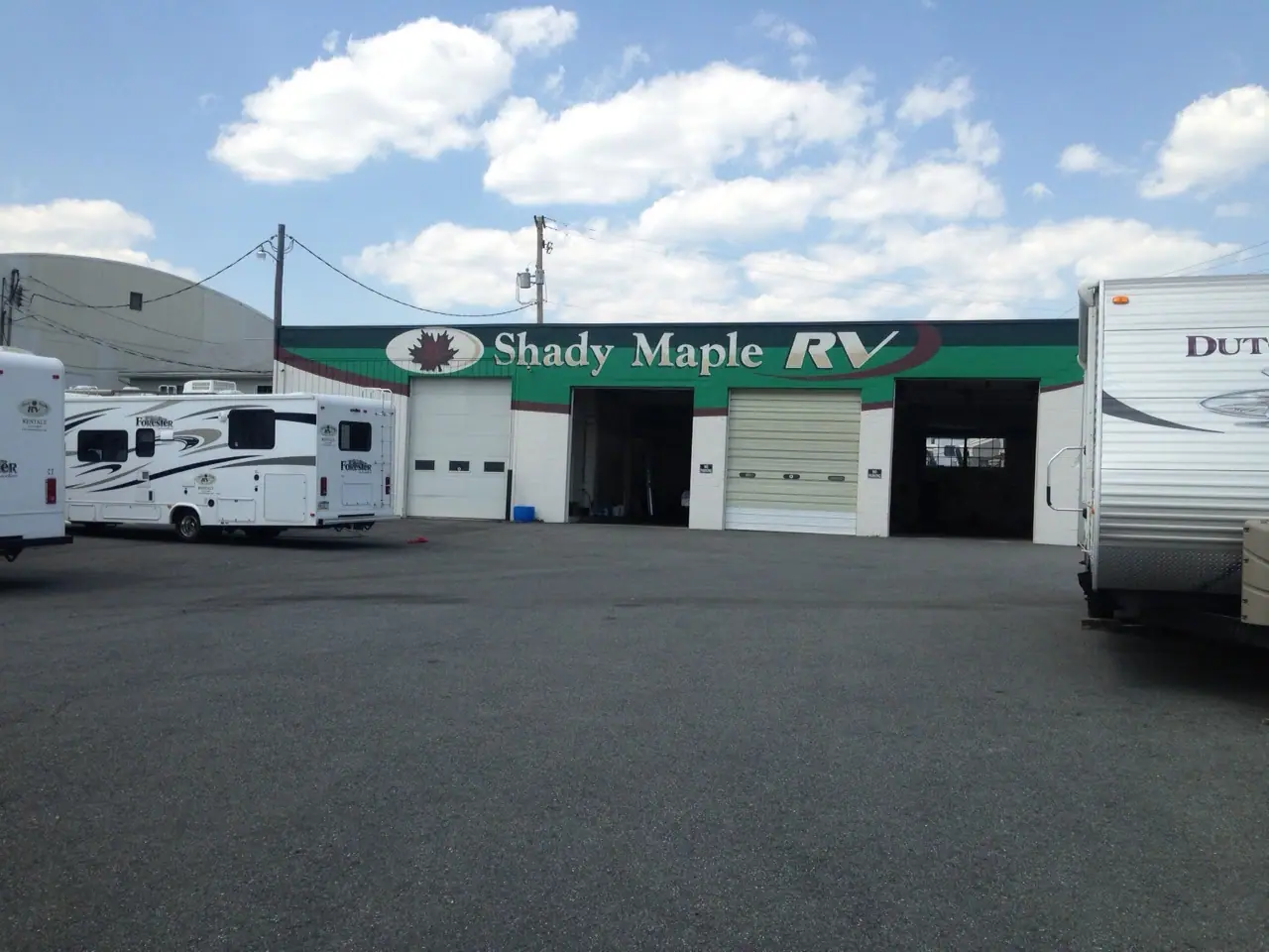 Shady Maple RV, RV dealers in East Earl