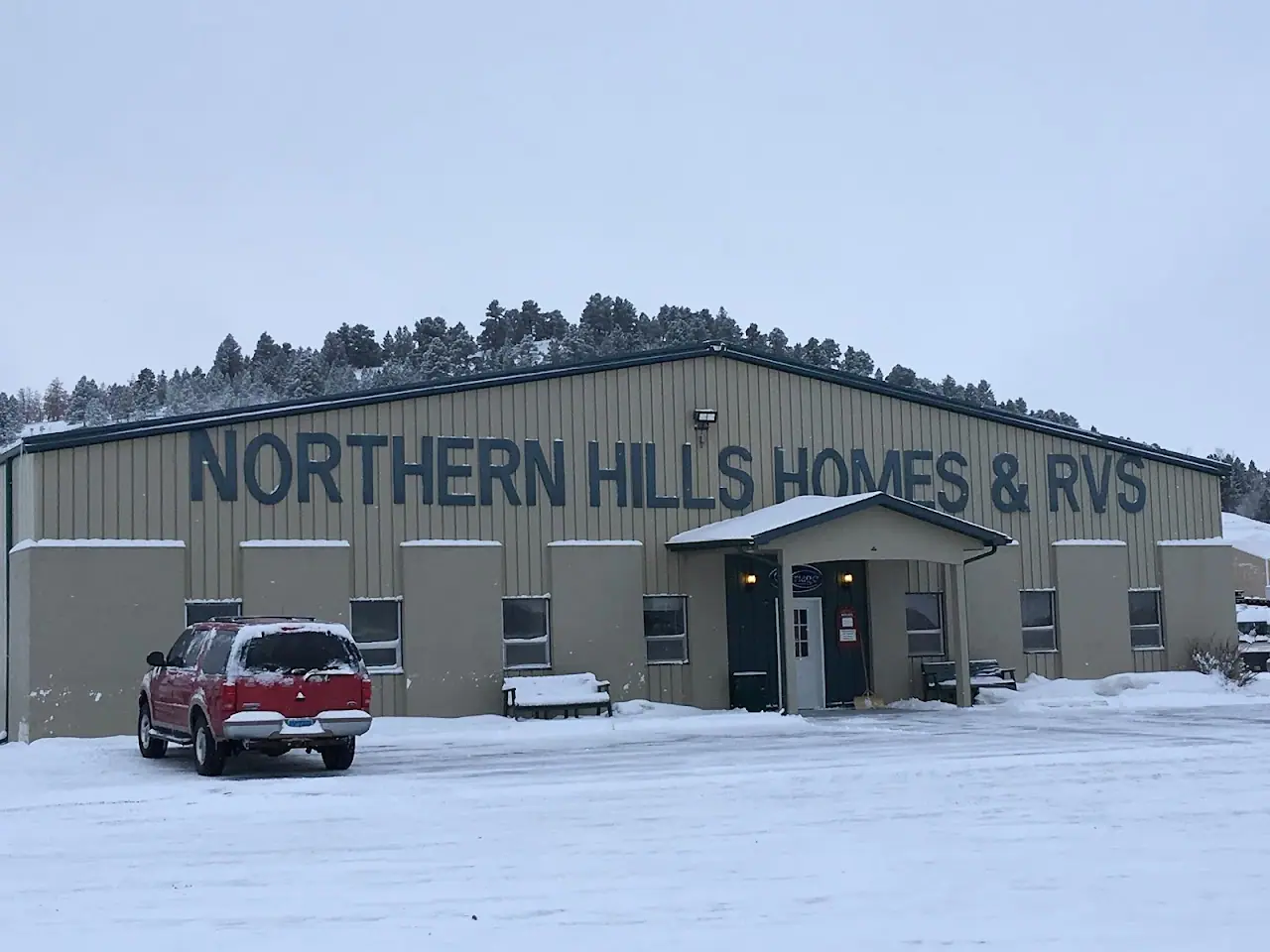 Northern Hills Homes and RVs, RV dealers in Whitewood