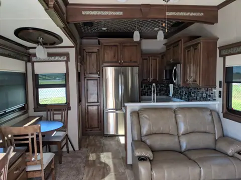 Gauthiers' RV Center photo 2
