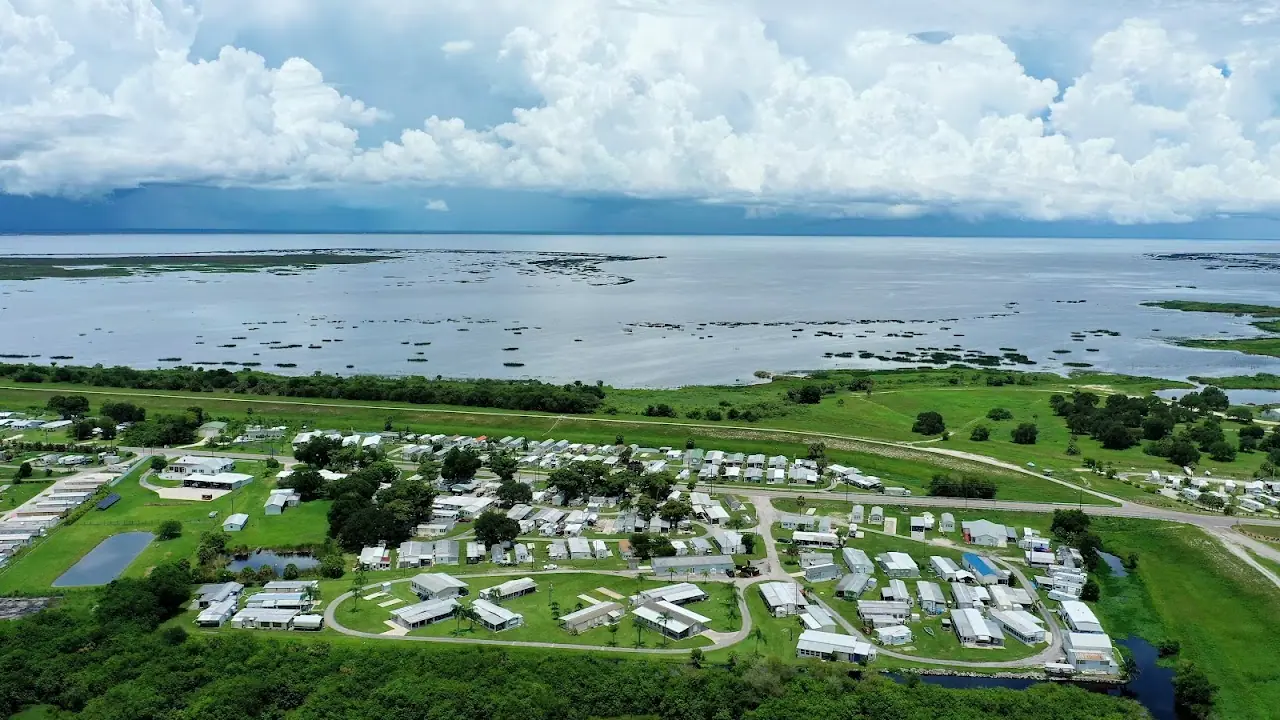 Big Okee RV Park, RV dealers in Okeechobee