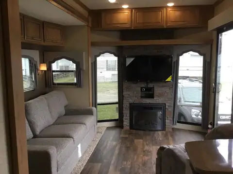 Family Times RV Inc. in Manchester, NH