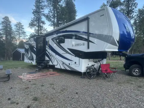 Coachlight RV Sales & Service photo 3