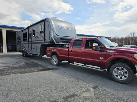 Meyer's RV of Harrisburg - Sales photo 3