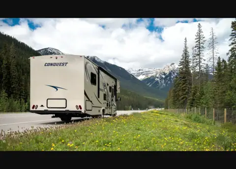 Alaska RV Rent photo 2