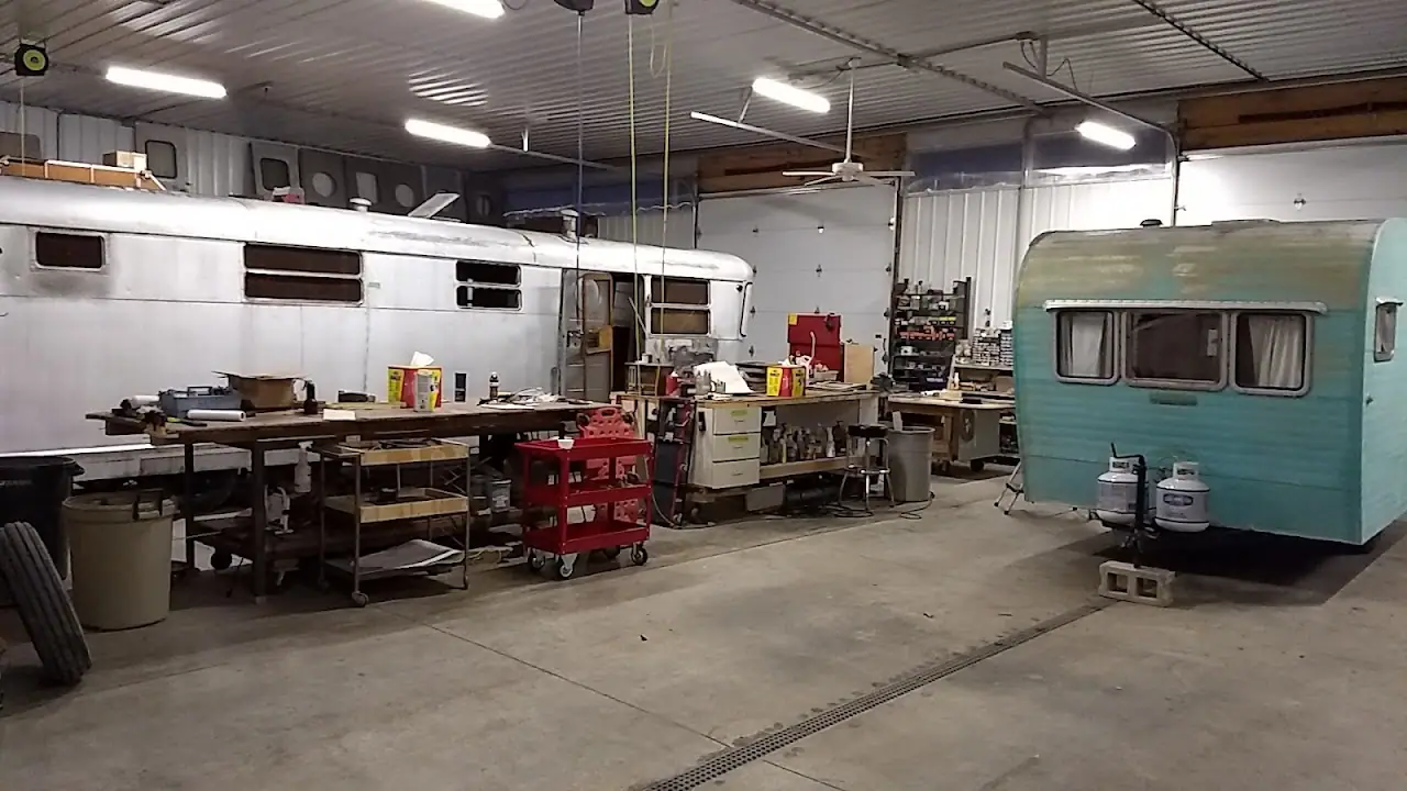 Vintage Campers, RV dealers in Peru