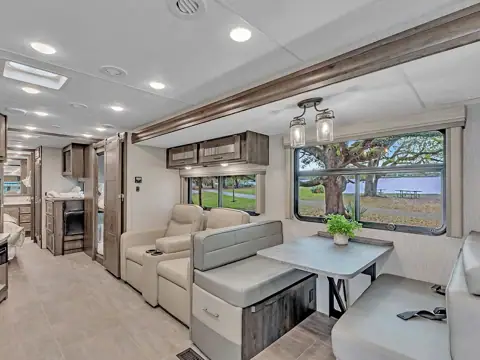 FunRVs.com RV Rentals photo 2