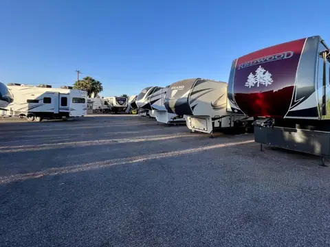 Landons Rv in Mesa, AZ