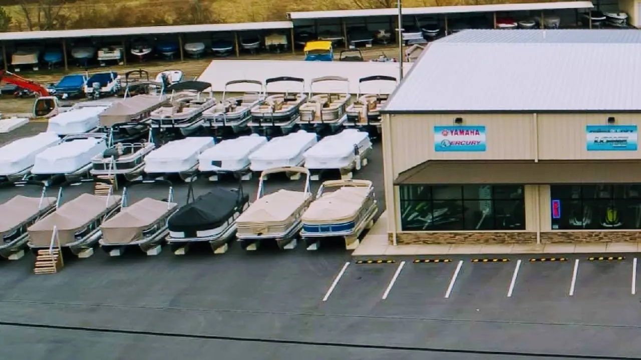 Young Harris Water Sports & RV Dealership & Wake Shop, RV dealers in Young Harris