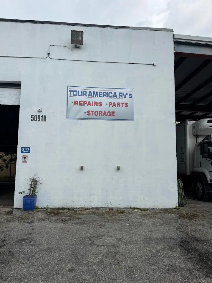 Tour America RV's Inc., RV dealers in Doral