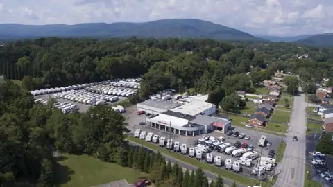 Pete's RV Center - Salem/Roanoke photo 2