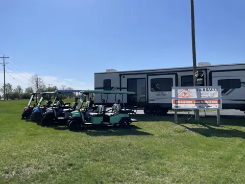 T & R Sales in Sublette, IL
