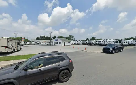 Parkview RV Bargain Outlet photo 2