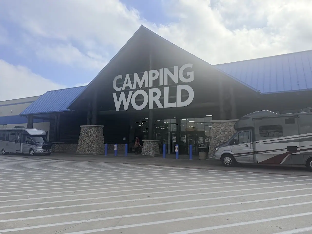 Camping World - Spring, RV dealers in Spring