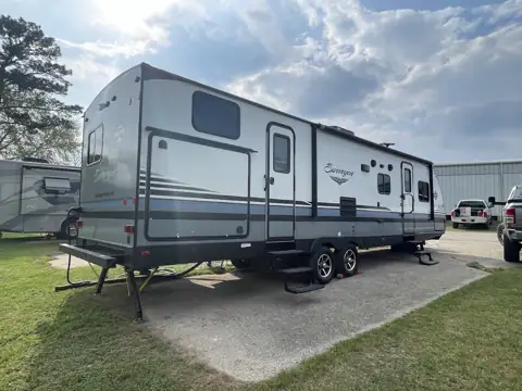 Dad's Camper Rentals in Picayune, MS
