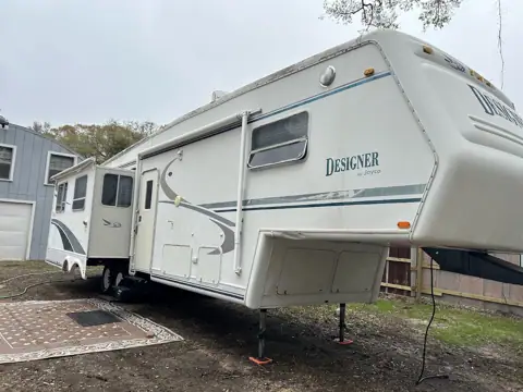 Tommy's RVs and repaired in Theodore, AL