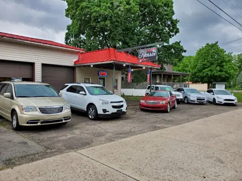 Klassix Auto in Jonesville, MI