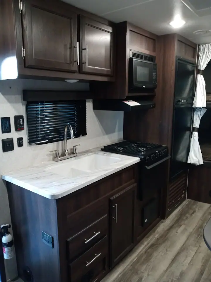 Torres Auto Sales and RV LLC, RV dealers in Penitas