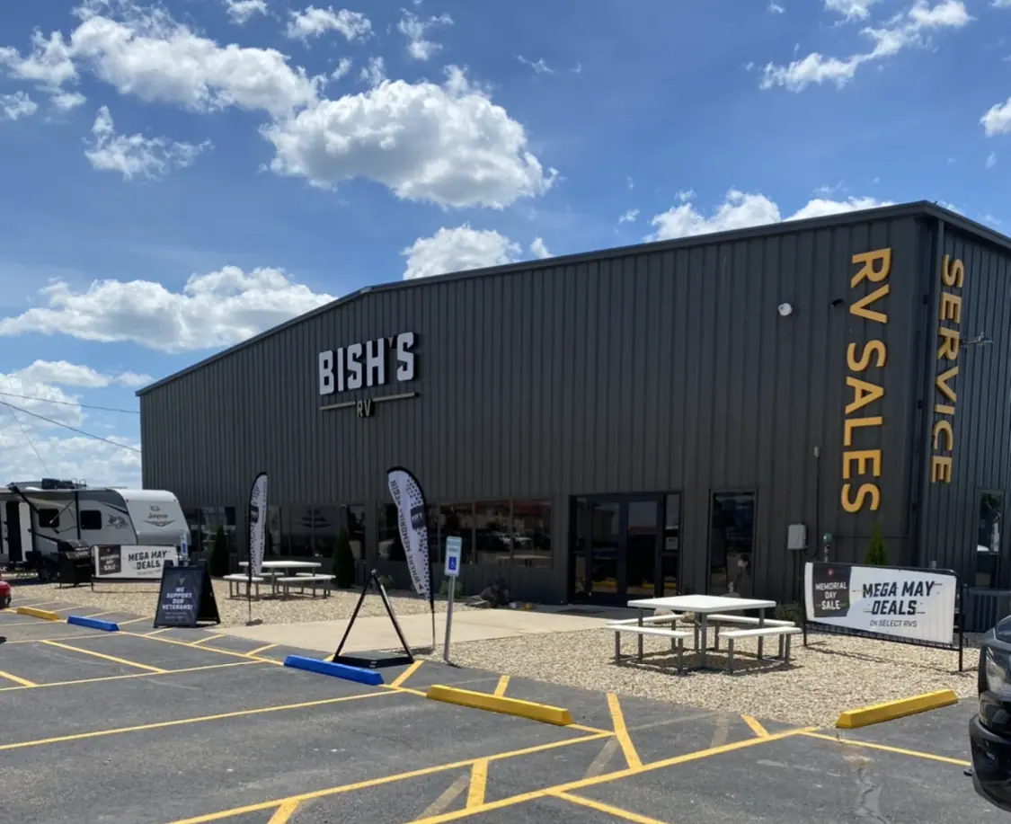 Bish's RV of Center Point-Urbana, RV dealers in Urbana