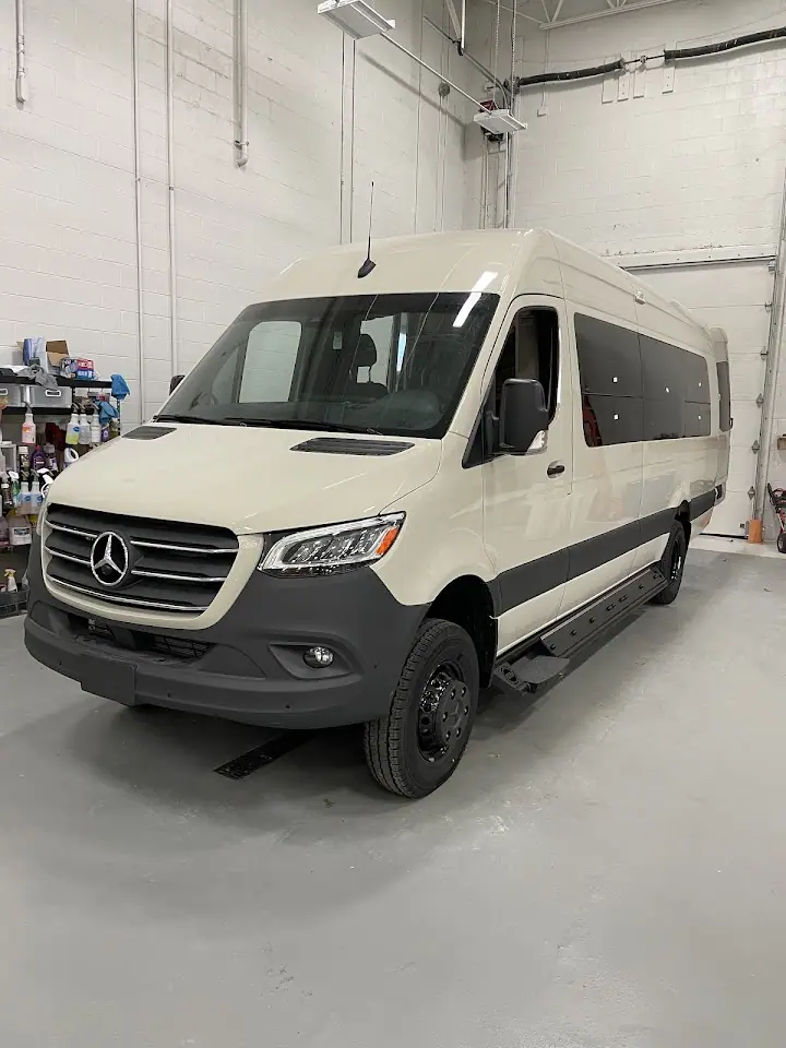Advanced RV, RV dealers in Willoughby