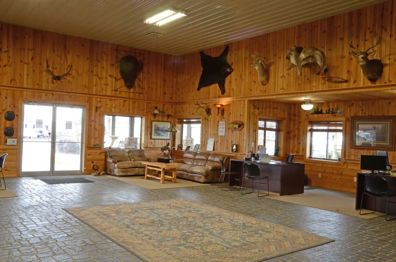 Tiara RV Sales, RV dealers in Elkhart